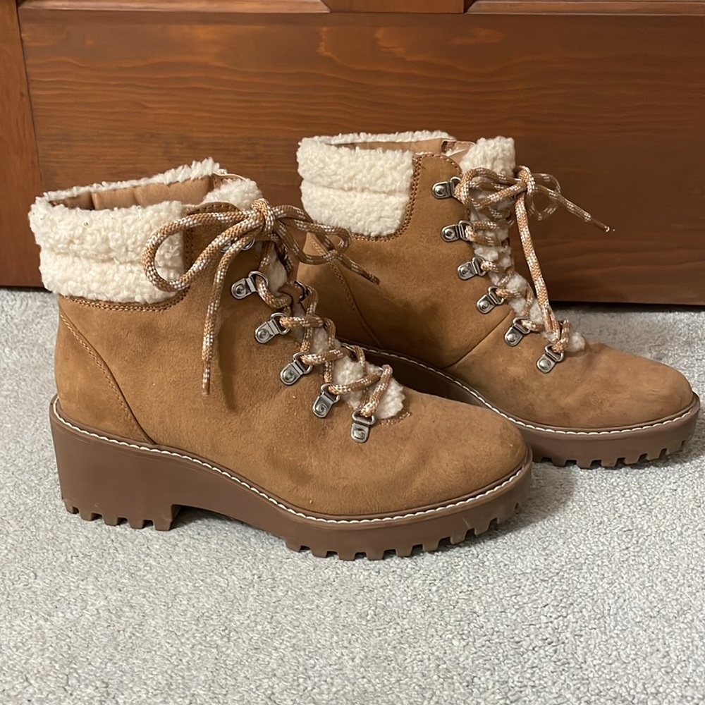Women’s Winter Boots size 6.5